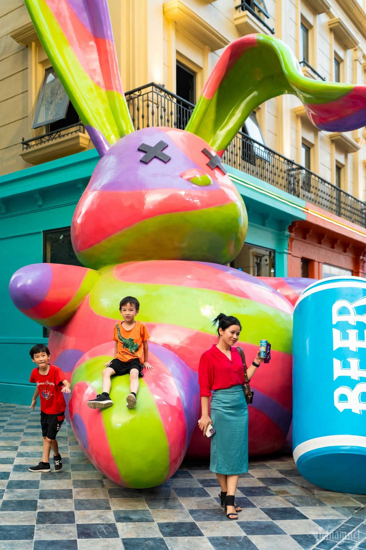 Explore The European-style Carnaby Walking Street In Hanoi Explore The European-style Carnaby Walking Street In Hanoi