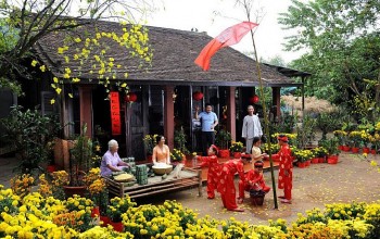 Tết Nguyên đán 2024: Bộ Nội vụ thống nhất nghỉ 7 ngày
