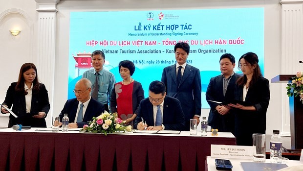 Thúc đẩy trao đổi khách du lịch giữa Việt Nam - Hàn Quốc Thúc đẩy trao đổi khách du lịch giữa Việt Nam - Hàn Quốc