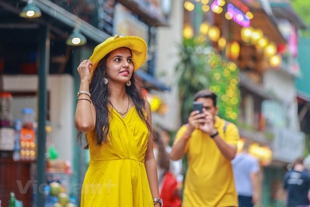 Foreign Tourists Visit Hanoi Reaches 3.2 Million Foreign Tourists Visit Hanoi Reaches 3.2 Million