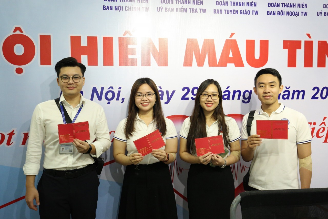 Thanh niên VUFO “trao giọt máu đào, tiếp thêm sự sống” Thanh niên VUFO “trao giọt máu đào, tiếp thêm sự sống”