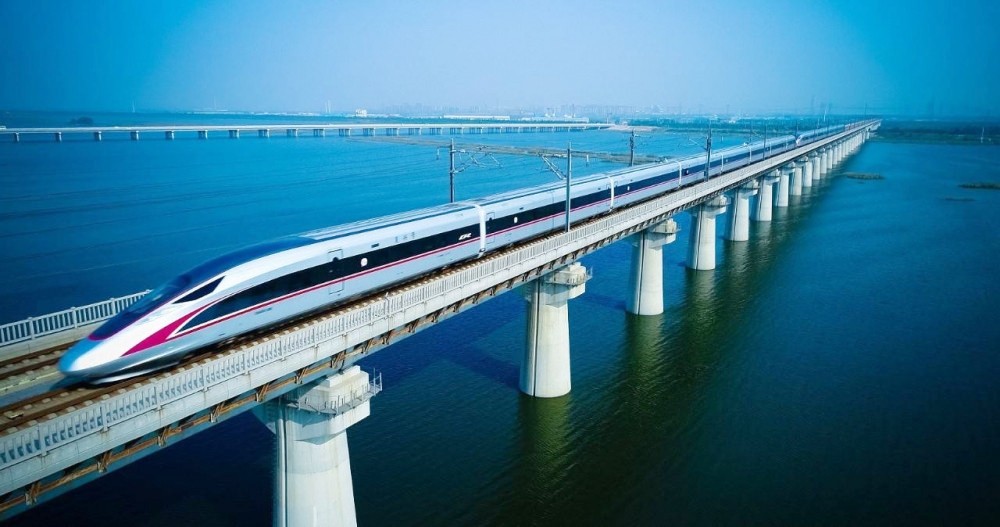 Tuyến đường sắt cao tốc vượt biển dài 277,42 km của Trung Quốc 1