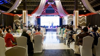 Tăng cường tình hữu nghị qua giao lưu văn hoá 