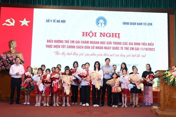 Nhiều địa phương đẩy mạnh tuyên truyền hưởng ứng Ngày Quốc tế Trẻ em gái