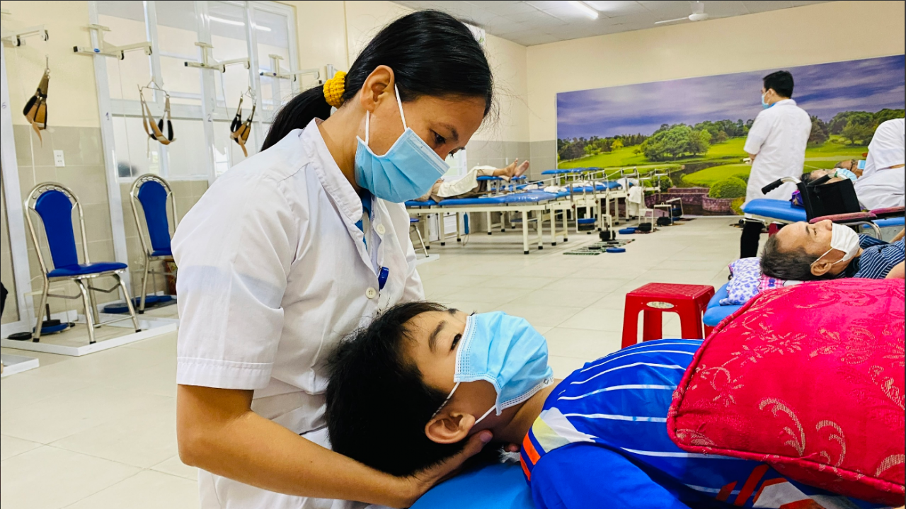 ASIF Foundation trao tặng máy X-quang trị giá 2 tỷ đồng cho tỉnh Kiên Giang ASIF Foundation trao tặng máy X-quang trị giá 2 tỷ đồng cho tỉnh Kiên Giang