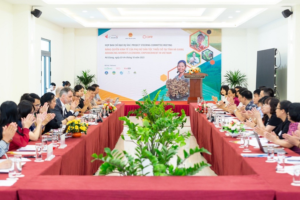 Advancing Women's Economic Empowerment in Vietnam Advancing Women's Economic Empowerment in Vietnam