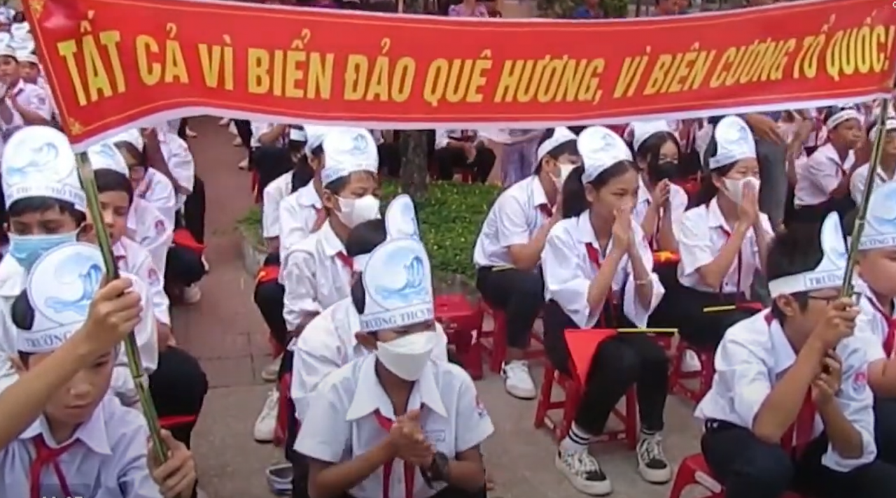 Bồi đắp tình yêu biển đảo, chủ quyền tổ quốc cho học sinh Bồi đắp tình yêu biển đảo, chủ quyền tổ quốc cho học sinh