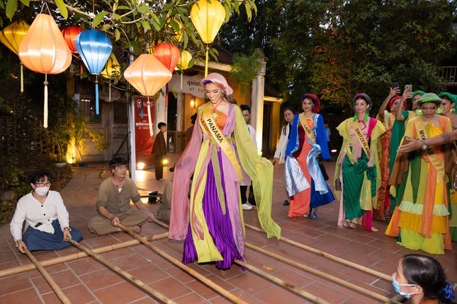 Miss Grand International 2023 Contestants Excited abt Vietnamese Traditional Costumes Miss Grand International 2023 Contestants Show Off Vietnamese Traditional Costumes