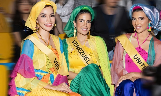 Miss Grand International 2023 Contestants Excited abt Vietnamese Traditional Costumes Miss Grand International 2023 Contestants Show Off Vietnamese Traditional Costumes