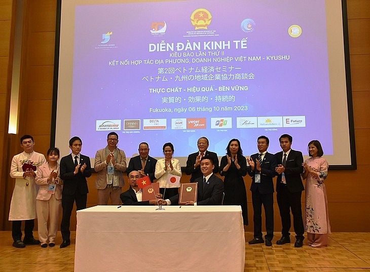Vietnam And Kyushu (Japan) Strengthen People-to-people Exchanges Vietnam And Kyushu (Japan) Strengthen People-to-people Exchanges
