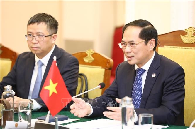 Tiếp tục thúc đẩy làm sâu sắc quan hệ Đối tác chiến lược sâu rộng Việt Nam - Nhật Bản Tiếp tục thúc đẩy làm sâu sắc quan hệ Đối tác chiến lược sâu rộng Việt Nam - Nhật Bản