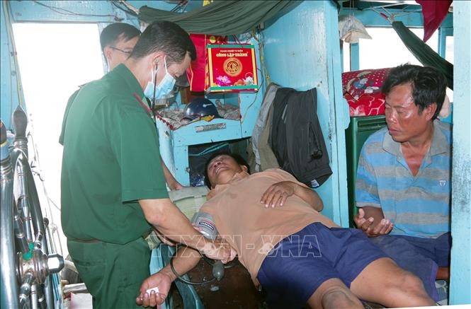 Bộ đội Biên phòng làm tốt công tác cứu hộ, cứu nạn, giữ vững an ninh vùng biển Bộ đội Biên phòng làm tốt công tác cứu hộ, cứu nạn, giữ vững an ninh vùng biển