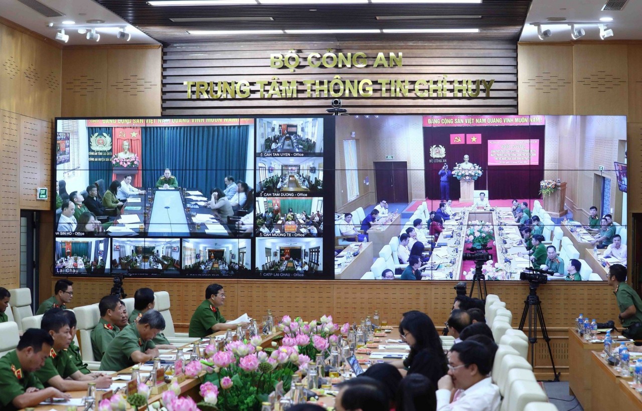 Chung sức, chung lòng đưa chính sách rất mới, rất nhân văn của Chính phủ đi vào cuộc sống Chung sức, chung lòng đưa chính sách rất mới, rất nhân văn của Chính phủ đi vào cuộc sống