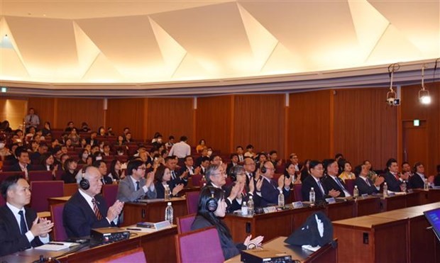 Diễn đàn quy tụ các nhà khoa học, chuyên gia hàng đầu tại các trường đại học, viện nghiên cứu và công ty Nhật Bản, doanh nhân Việt Nam khởi nghiệp tại Nhật Bản đến tham dự. (Ảnh: Xuân Giao/TTXVN) Diễn đàn quy tụ các nhà khoa học, chuyên gia hàng đầu tại các trường đại học, viện nghiên cứu và công ty Nhật Bản, doanh nhân Việt Nam khởi nghiệp tại Nhật Bản đến tham dự. (Ảnh: Xuân Giao/TTXVN)