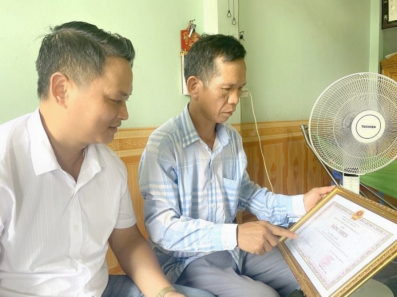 Người có uy tín góp phần phát triển kinh tế - xã hội ở Bát Xát Người có uy tín góp phần phát triển kinh tế - xã hội ở Bát Xát