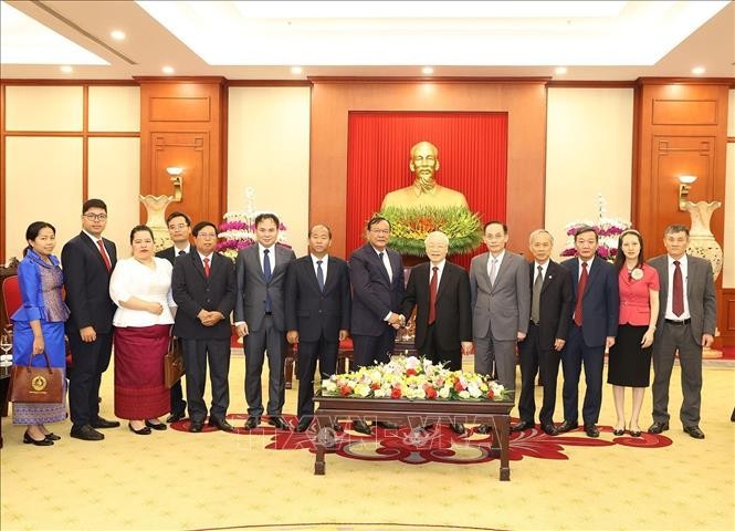 Tổng Bí thư Nguyễn Phú Trọng tiếp Trưởng Ban Đối ngoại Trung ương Đảng Nhân dân Campuchia Tổng Bí thư Nguyễn Phú Trọng tiếp Trưởng Ban Đối ngoại Trung ương Đảng Nhân dân Campuchia