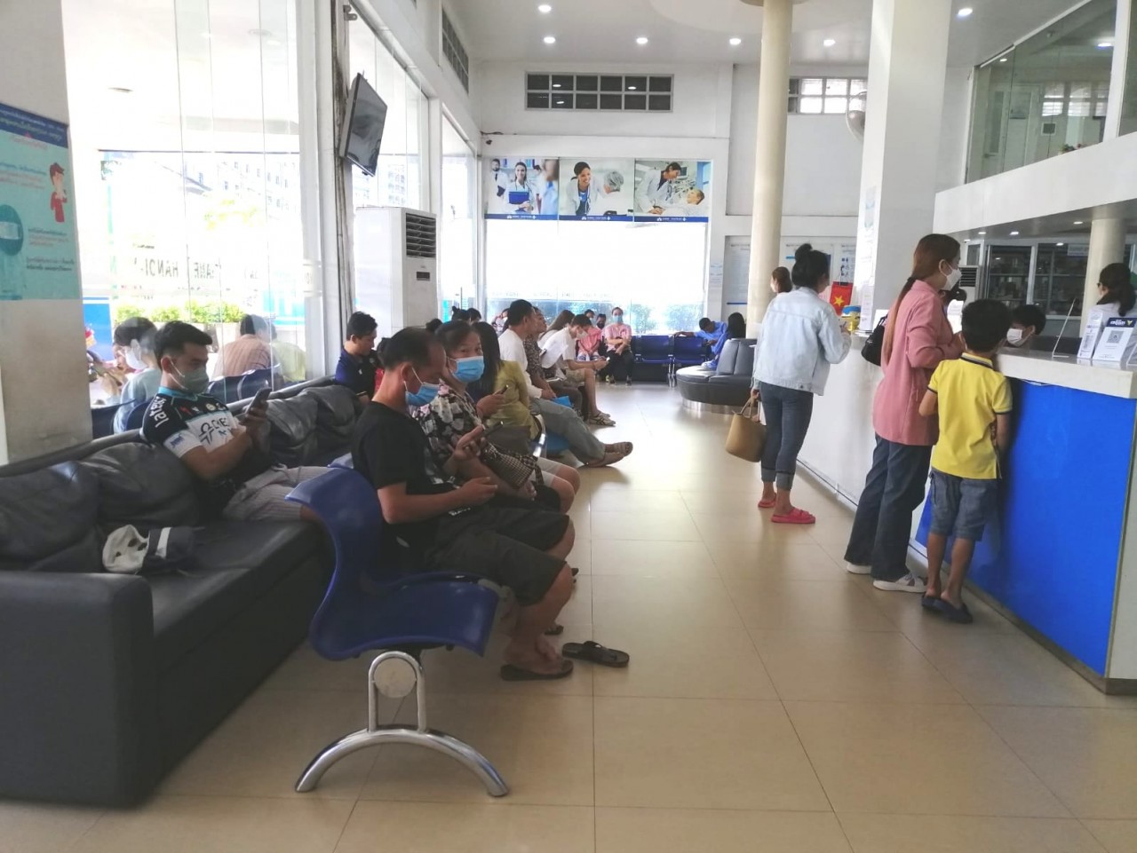 Vun đắp tình hữu nghị Việt Nam - Lào từ lĩnh vực y tế Vun đắp tình hữu nghị Việt Nam - Lào từ lĩnh vực y tế