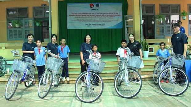 40 thanh niên Hàn Quốc tham gia xây nhà cho người nghèo Bến Tre | Xã hội | Vietnam+ (VietnamPlus) 40 thanh niên Hàn Quốc tham gia xây nhà cho người nghèo Bến Tre | Xã hội | Vietnam+ (VietnamPlus)