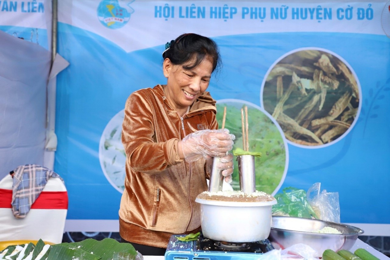 Cần Thơ hỗ trợ phát triển sinh kế cho phụ nữ là nạn nhân mua bán người Cần Thơ hỗ trợ phát triển sinh kế cho phụ nữ là nạn nhân mua bán người