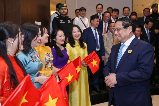 Thủ tướng: Cần kịp thời hỗ trợ kiều bào nếu gặp khó khăn, hoạn nạn Thủ tướng: Cần kịp thời hỗ trợ kiều bào nếu gặp khó khăn, hoạn nạn