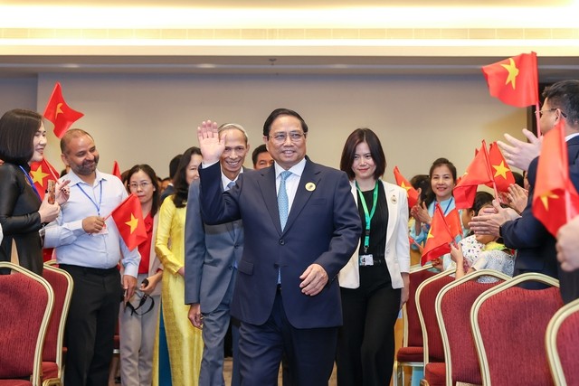 Thủ tướng: Cần kịp thời hỗ trợ kiều bào nếu gặp khó khăn, hoạn nạn Thủ tướng: Cần kịp thời hỗ trợ kiều bào nếu gặp khó khăn, hoạn nạn