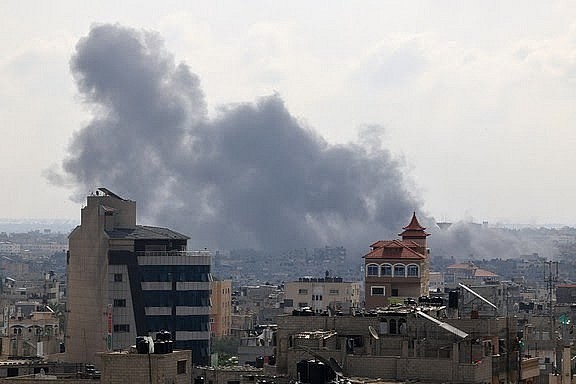Rafah city in the Gaza Strip after an air attack. (Photo: AFP) Rafah city in the Gaza Strip after an air attack. (Photo: AFP)