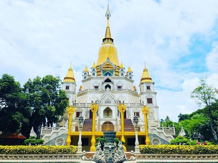 Buu Long Pagoda: Unique Spiritual Destination Listed Among World’s Top 10 Most Beautiful Buu Long Pagoda: Unique Spiritual Destination Listed Among World’s Top 10 Most Beautiful
