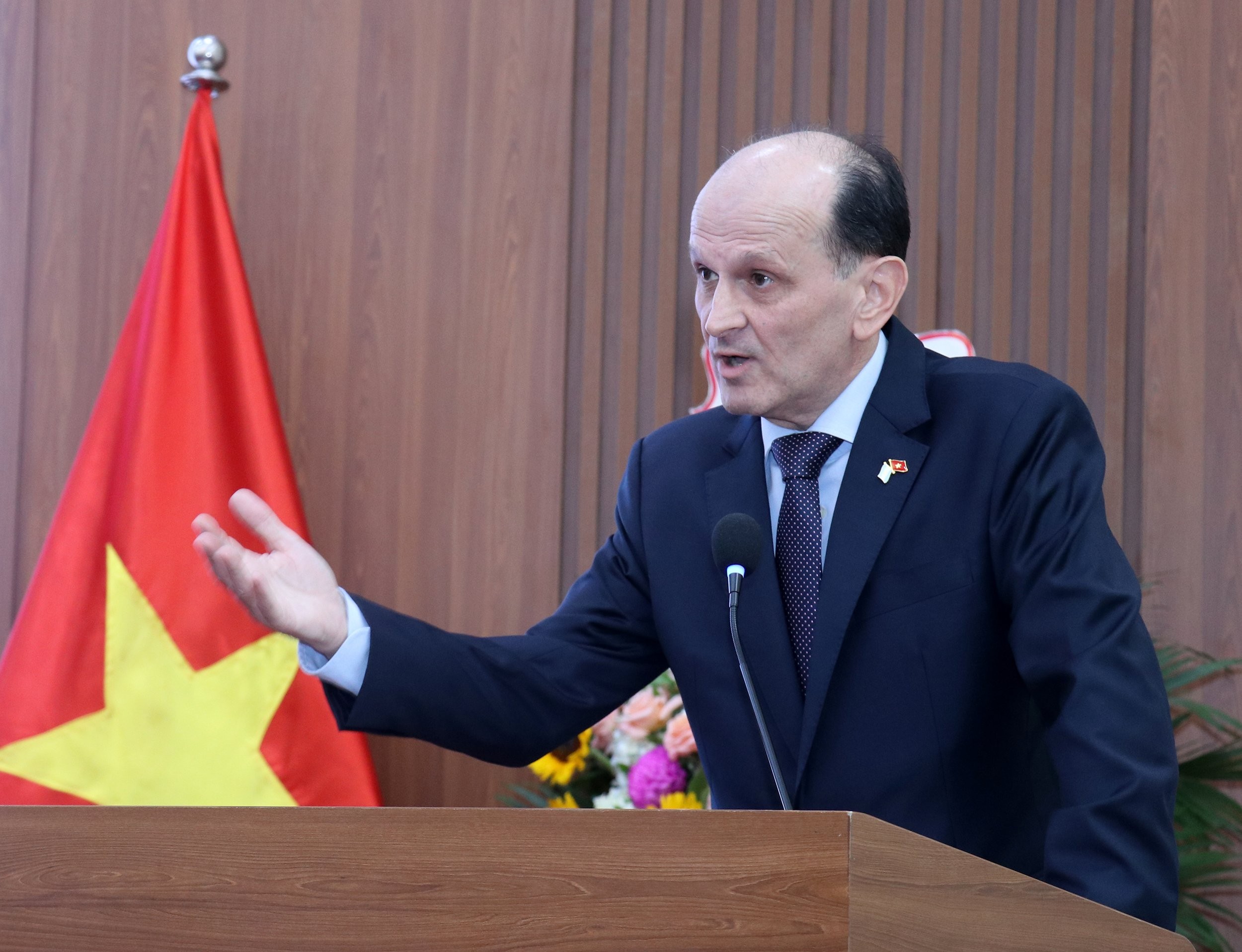 Đại sứ Argentina tại Việt Nam Luis Pablo Maria Beltramino phát biểu tại lễ kỷ niệm. (Ảnh: Thu Hà) Đại sứ Argentina tại Việt Nam Luis Pablo Maria Beltramino phát biểu tại lễ kỷ niệm. (Ảnh: Thu Hà)