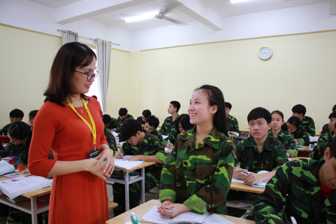 Biên cương thắm tình hữu nghị Biên cương thắm tình hữu nghị