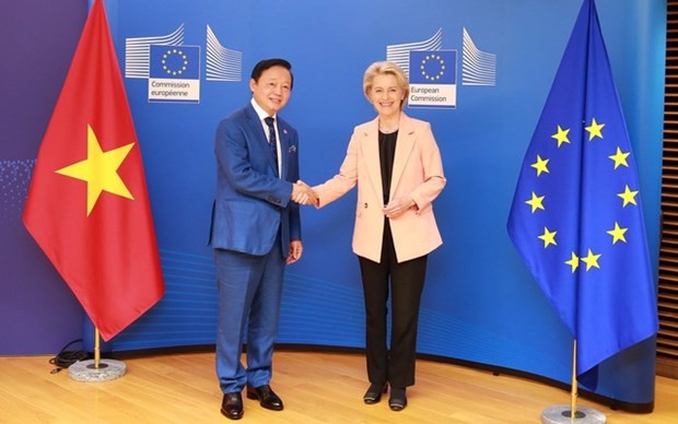 Chủ tịch EC: Việt Nam là ví dụ tuyệt vời về hợp tác với EU | Chính trị | Vietnam+ (VietnamPlus) Chủ tịch EC: Việt Nam là ví dụ tuyệt vời về hợp tác với EU | Chính trị | Vietnam+ (VietnamPlus)