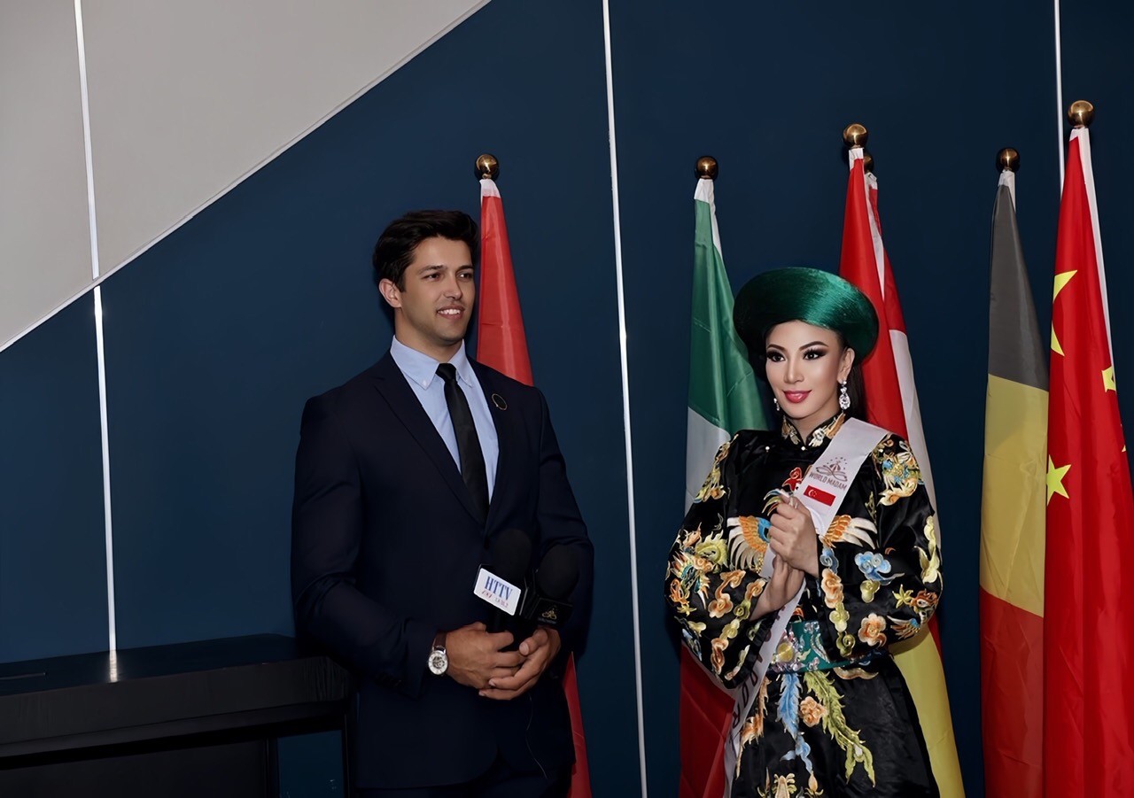 Việt kiều Singapore giành vương miện World Madam Global 2023 tại Mỹ Việt kiều Singapore giành vương miện World Madam Global 2023 tại Mỹ