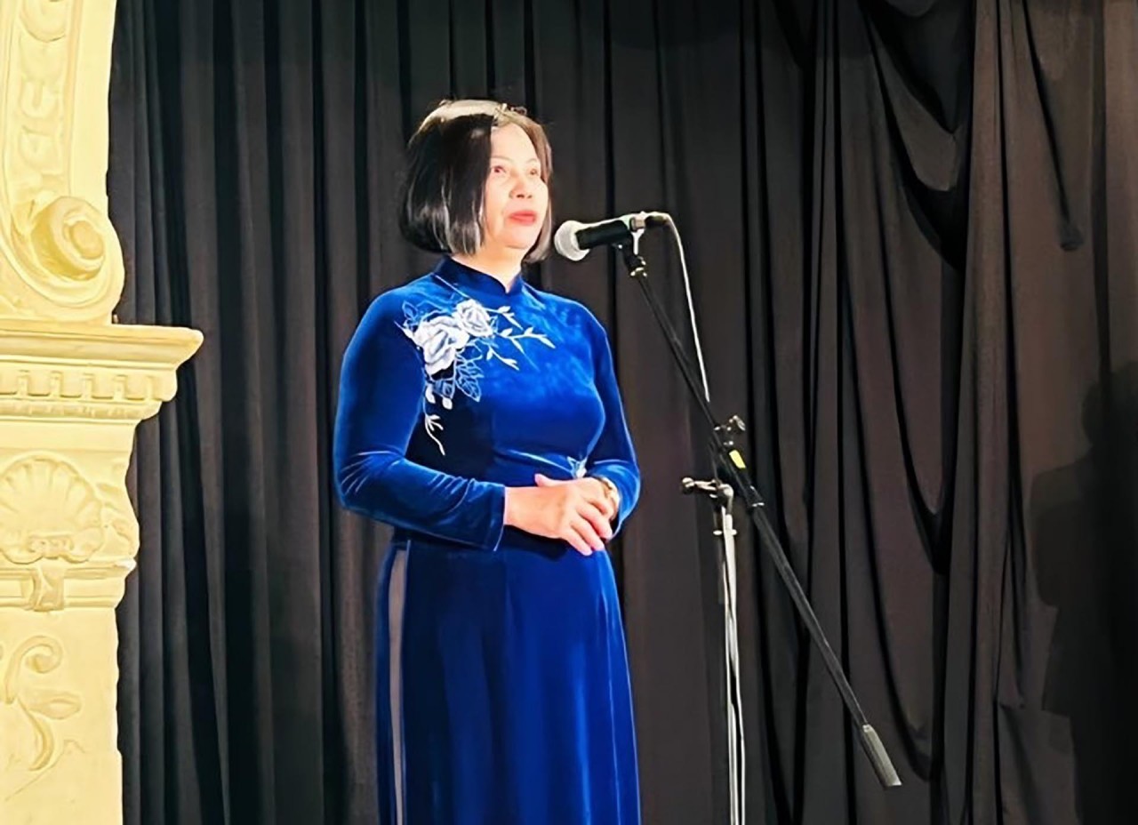 “Vietnamese Cultural Night” Impressed Hungarian Friends “Vietnamese Cultural Night” Impresses Hungarian Friends