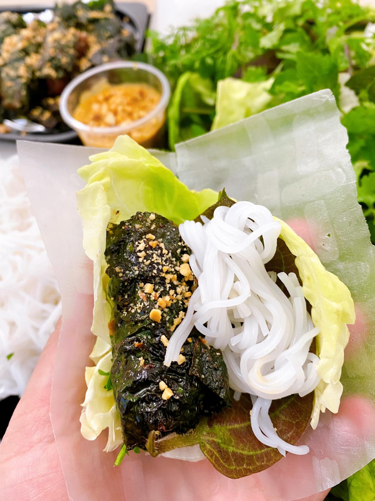 Australia's Article Hails Vietnamese “Beef in A Leaf” as One of World’s Best Dishes Australia's Article Hails Vietnamese “Beef in A Leaf” as One of World’s Best Dishes