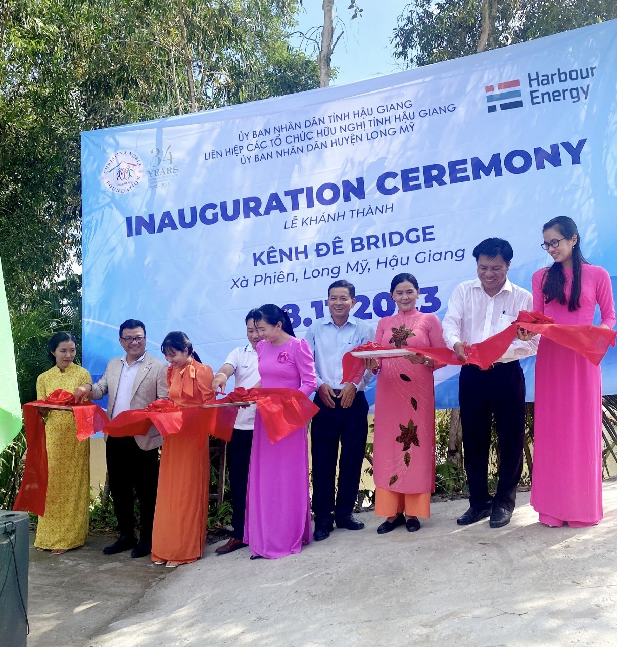 Khánh thành cầu Kinh Đê do Hiệp hội Christina Noble Children’s Foundation (CNCF)/ Anh tài trợ Khánh thành cầu Kinh Đê do Hiệp hội Christina Noble Children’s Foundation (CNCF)/ Anh tài trợ