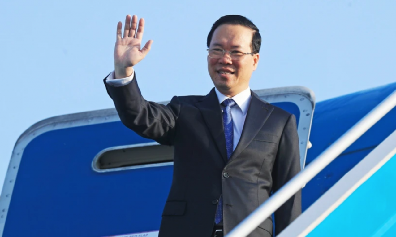 Chủ tịch nước Võ Văn Thưởng lên đường tham dự Tuần lễ Cấp cao APEC và kết hợp hoạt động song phương tại Hoa Kỳ Chủ tịch nước Võ Văn Thưởng lên đường tham dự Tuần lễ Cấp cao APEC và kết hợp hoạt động song phương tại Hoa Kỳ