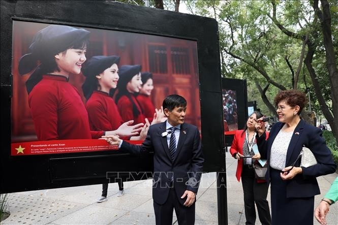 Photo Exhibition Introduces Vietnamese Culture In Mexico Vietnam – Attraction and Dynamism: Photo Exhibition Introduces Vietnamese Culture In Mexico