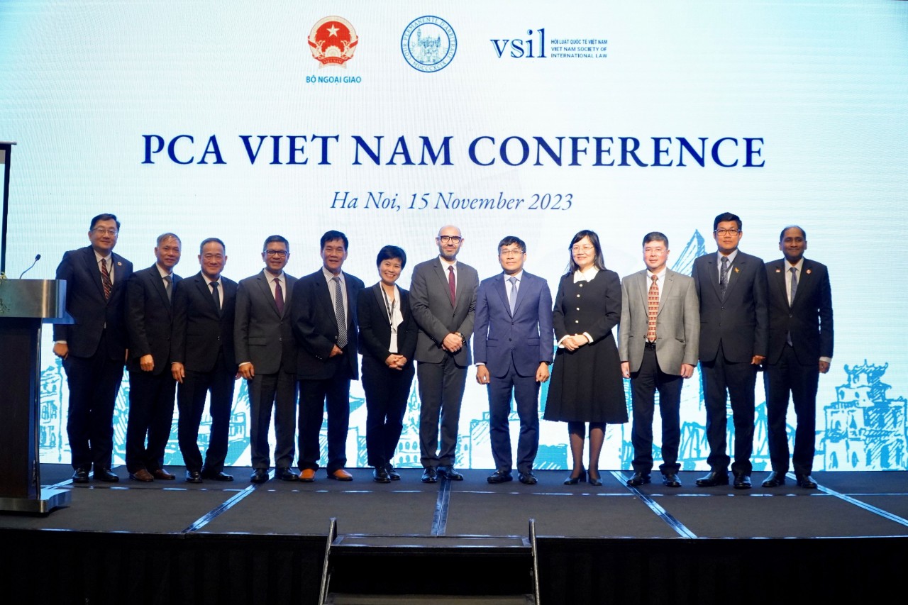 Đưa Việt Nam thành một địa điểm xét xử trọng tài trong các vụ việc do PCA thụ lý Đưa Việt Nam thành một địa điểm xét xử trọng tài trong các vụ việc do PCA thụ lý