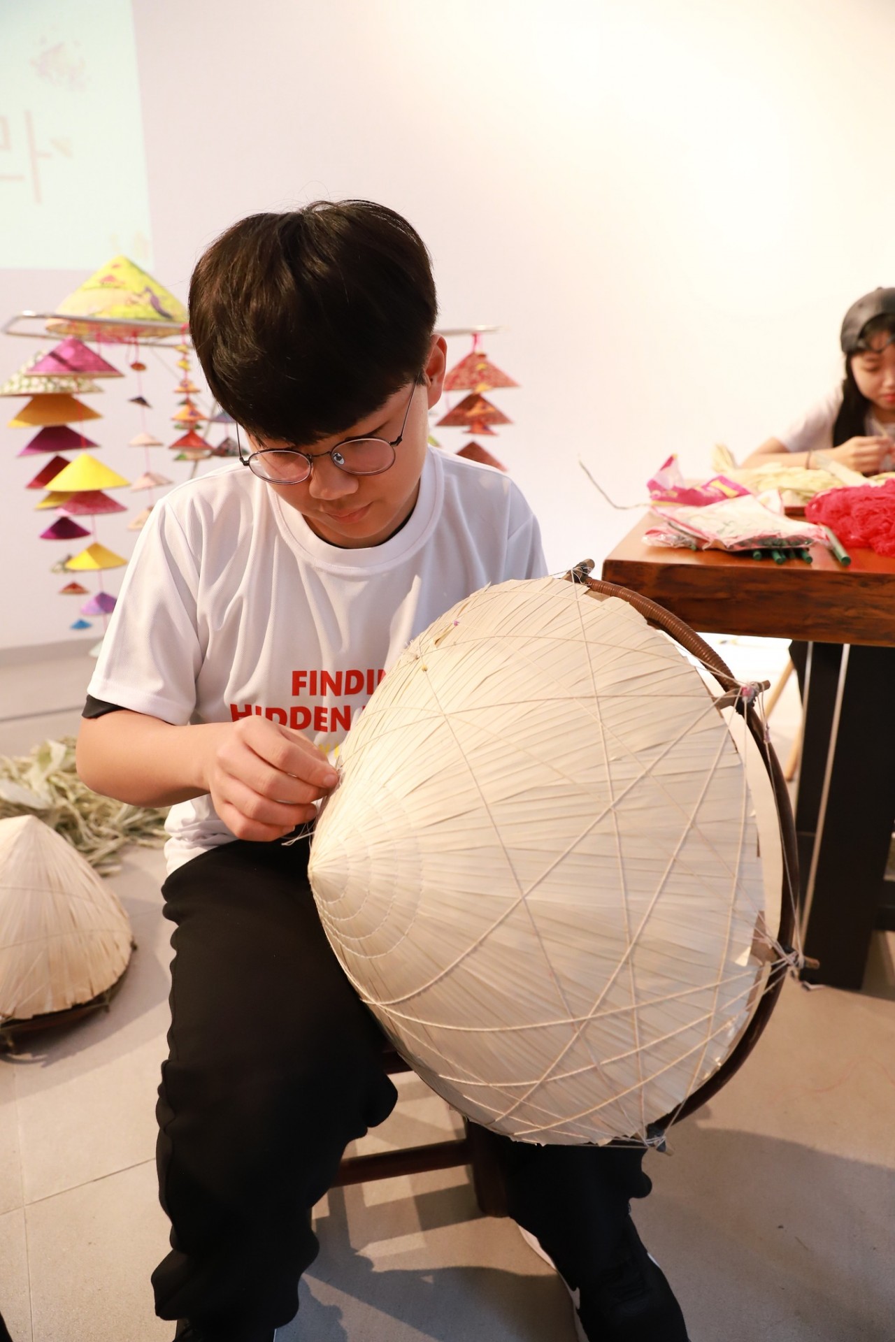 International Students Experience Making Vietnam’s Non La International Students Experience Making Vietnam’s Non La