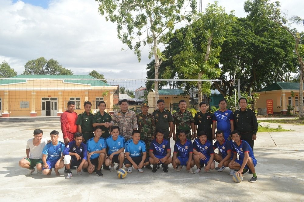 Cuộc sống ấm no, bình yên và thắm tình người vùng biên giới tỉnh An Giang - Campuchia Cuộc sống ấm no, bình yên và thắm tình người vùng biên giới tỉnh An Giang - Campuchia