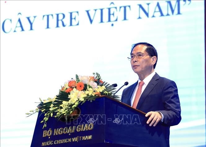 Ra mắt cuốn sách của Tổng Bí thư Nguyễn Phú Trọng về công tác đối ngoại Chú thích ảnh