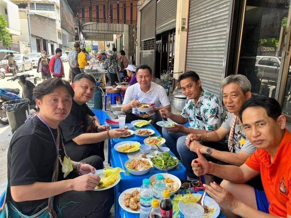 What to Eat at The First Vietnamese Street in Thailand? What to Eat at The First Vietnamese Street in Thailand?
