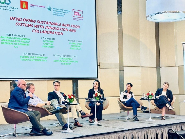 Danish and Vietnamese businesses share experiences in developing sustainable green agriculture and food Danish and Vietnamese businesses share experiences in developing sustainable green agriculture and food