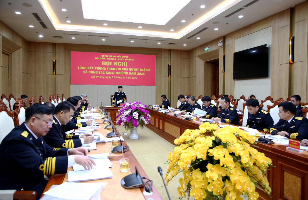 Quân chủng Hải quân thực hiện tốt công tác thi đua khen thưởng Quân chủng Hải quân thực hiện tốt công tác thi đua khen thưởng