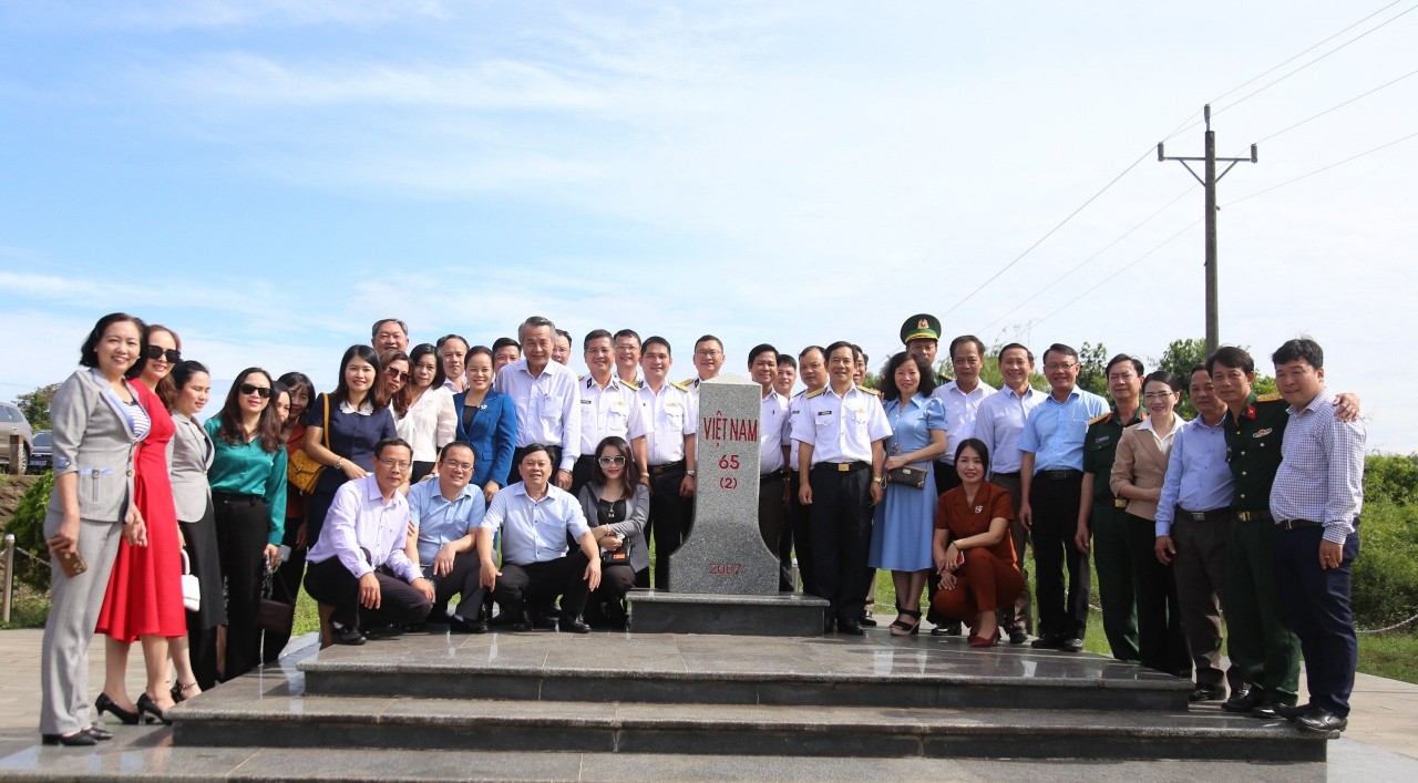 Hội nghị sơ kết công tác phối hợp tuyên truyền biển, đảo năm 2023 tại 4 tỉnh Hội nghị sơ kết công tác phối hợp tuyên truyền biển, đảo năm 2023 tại 4 tỉnh