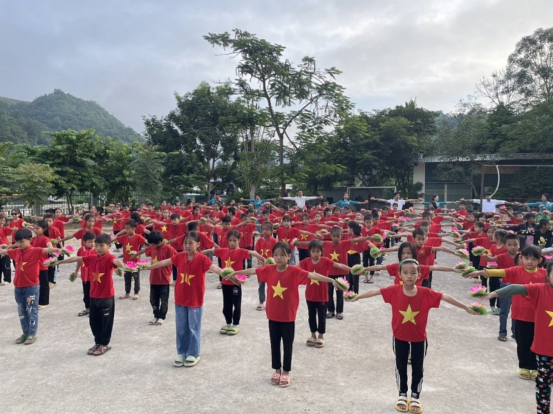 Trường Phổ thông Dân tộc bán trú TH - THCS Mường Luân ngôi nhà thứ hai của học sinh dân tộc Trường Phổ thông Dân tộc bán trú TH - THCS Mường Luân ngôi nhà thứ hai của học sinh dân tộc