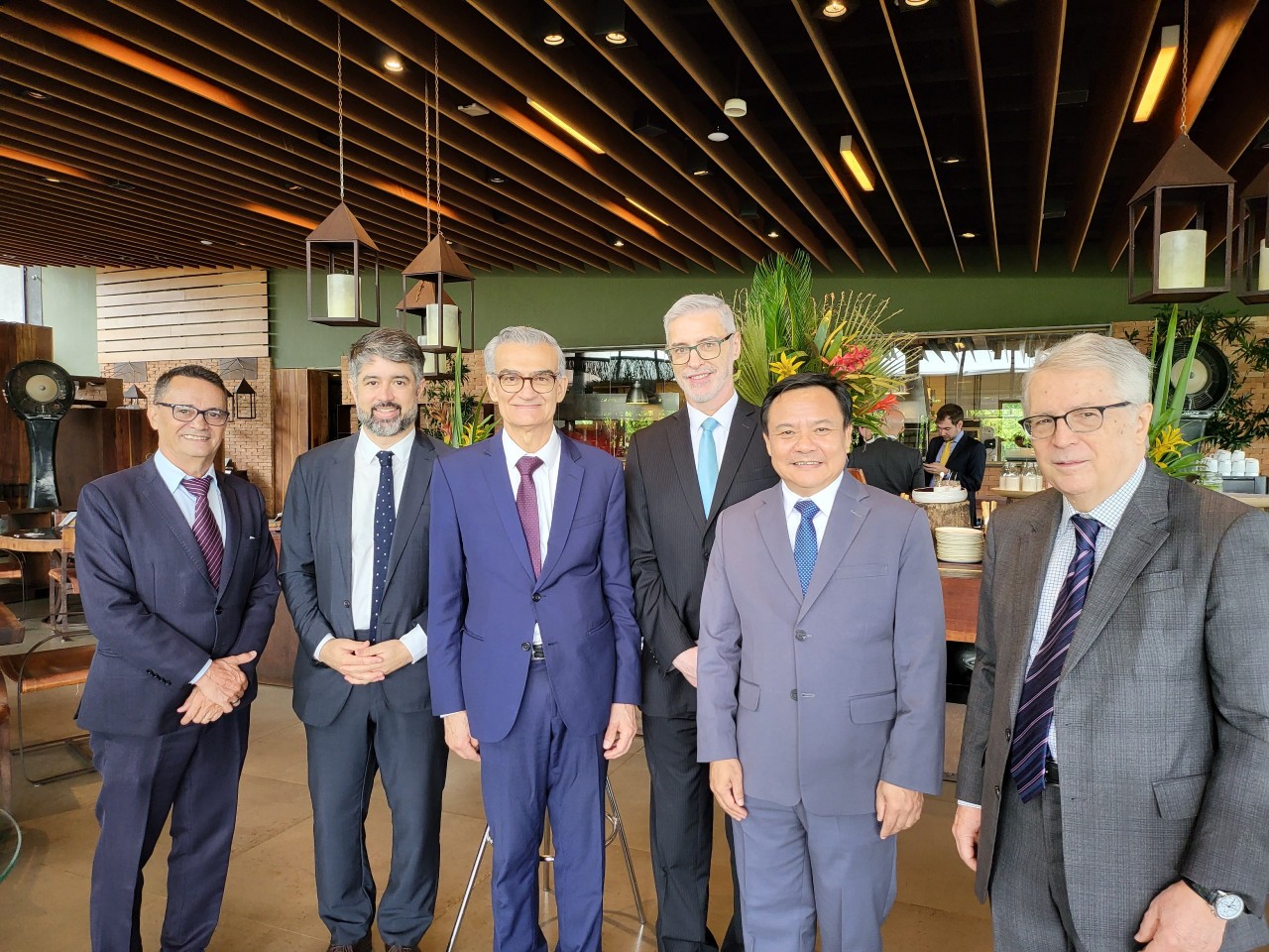 Thúc đẩy các chuyến thăm trước thềm kỷ niệm 35 năm quan hệ ngoại giao Việt Nam - Brazil Thúc đẩy các chuyến thăm trước thềm kỷ niệm 35 năm quan hệ ngoại giao Việt Nam - Brazil