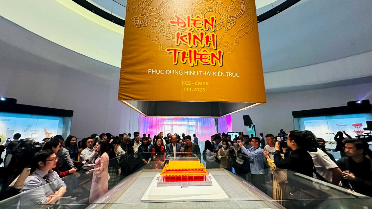 “Decoding The Mystery Of Kinh Thien Palace Architecture” Opens In Hanoi “Decoding The Mystery Of Kinh Thien Palace Architecture” Opens In Hanoi