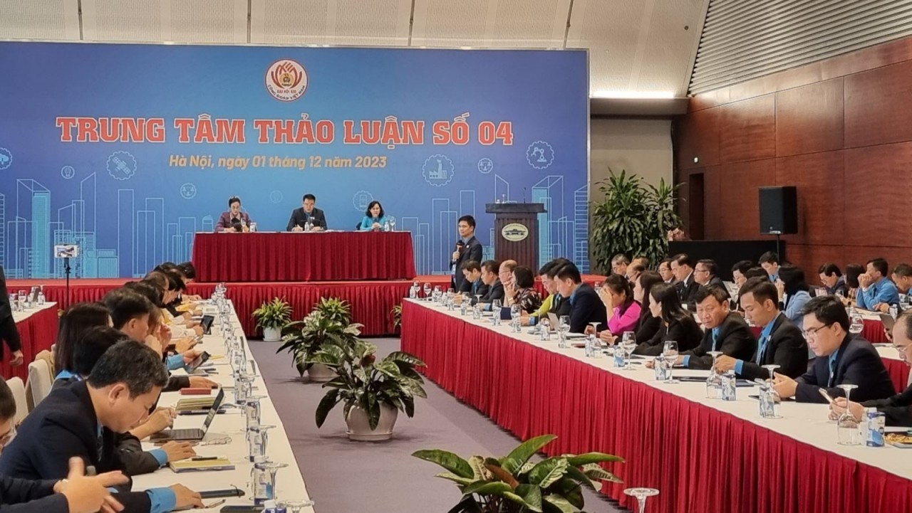 Đại hội 13 Công đoàn Việt Nam: Mong có nhiều chính sách lợi quyền cho đoàn viên, người lao động Đại hội 13 Công đoàn Việt Nam: Mong có nhiều chính sách lợi quyền cho đoàn viên, người lao động