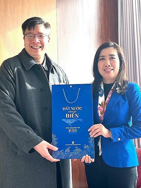 Overseas Vietnamese Join Hands With the Country In Green Investment Overseas Vietnamese Join Hands With the Country In Green Investment