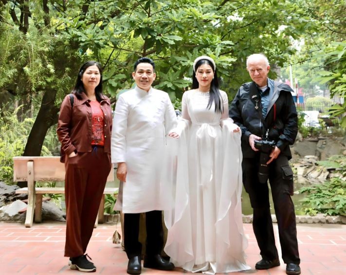 Meritorious Artist's MV Celebrates 50 years of Vietnam - France Ties Meritorious Artist's MV Celebrates 50 years of Vietnam - France Ties